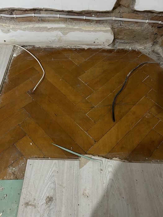 Oddam za darmo drewniany parkiet