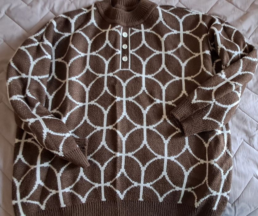 Оверсайз светр від Arjen