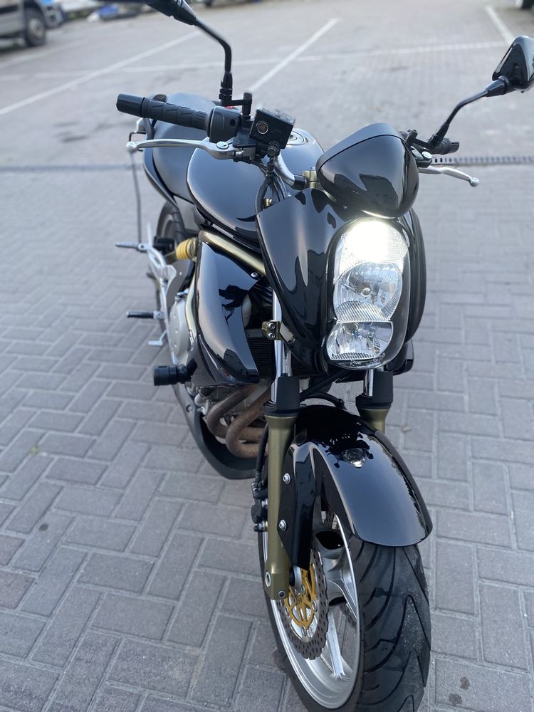 Kawasaki ER6 в отличном состоянии