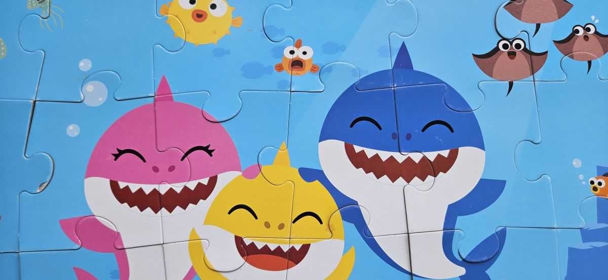 Puzzle podłogowe Baby shark 24 sztuki 3+