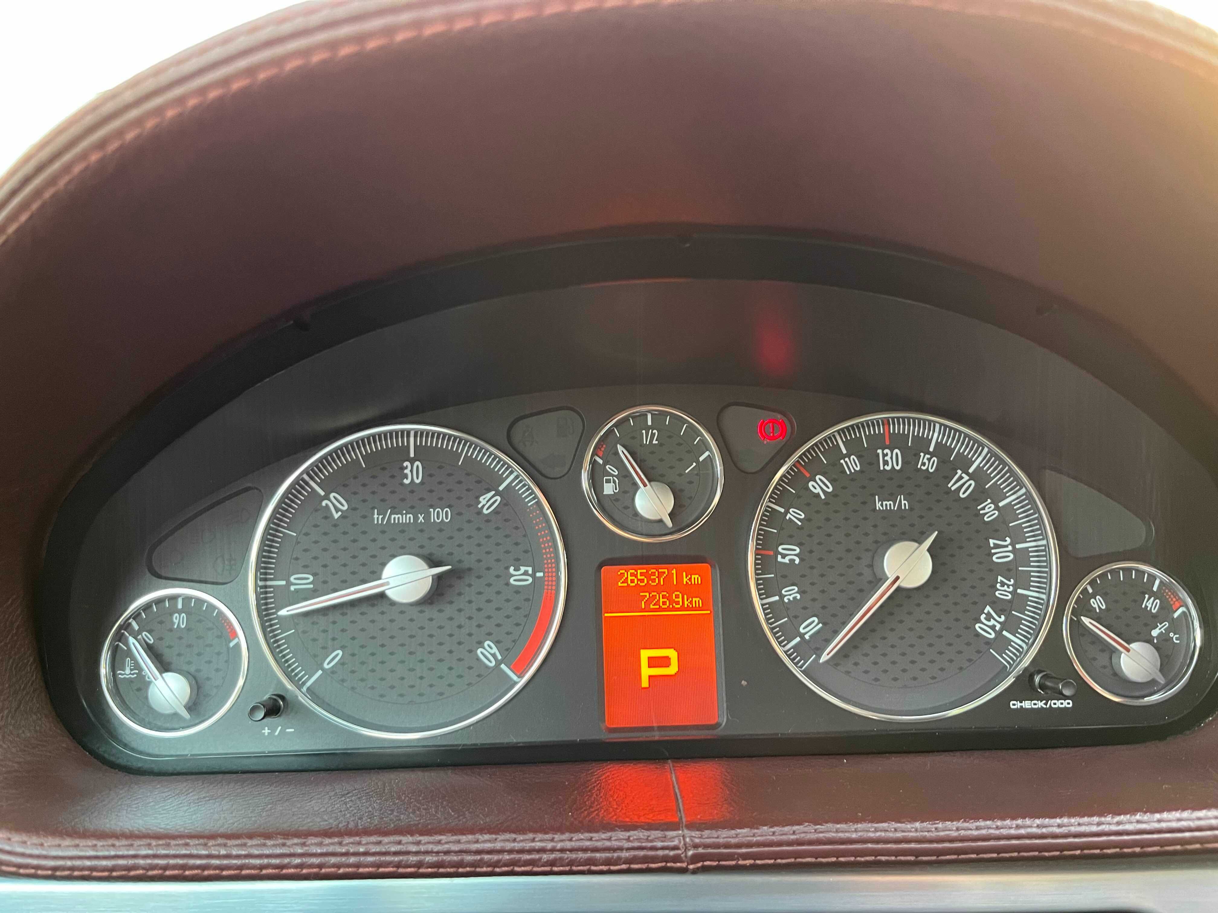 Peugeot 407 coupé 2.7 hdi v6