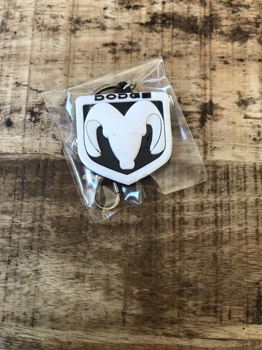 Breloczek dodge brelok nowy