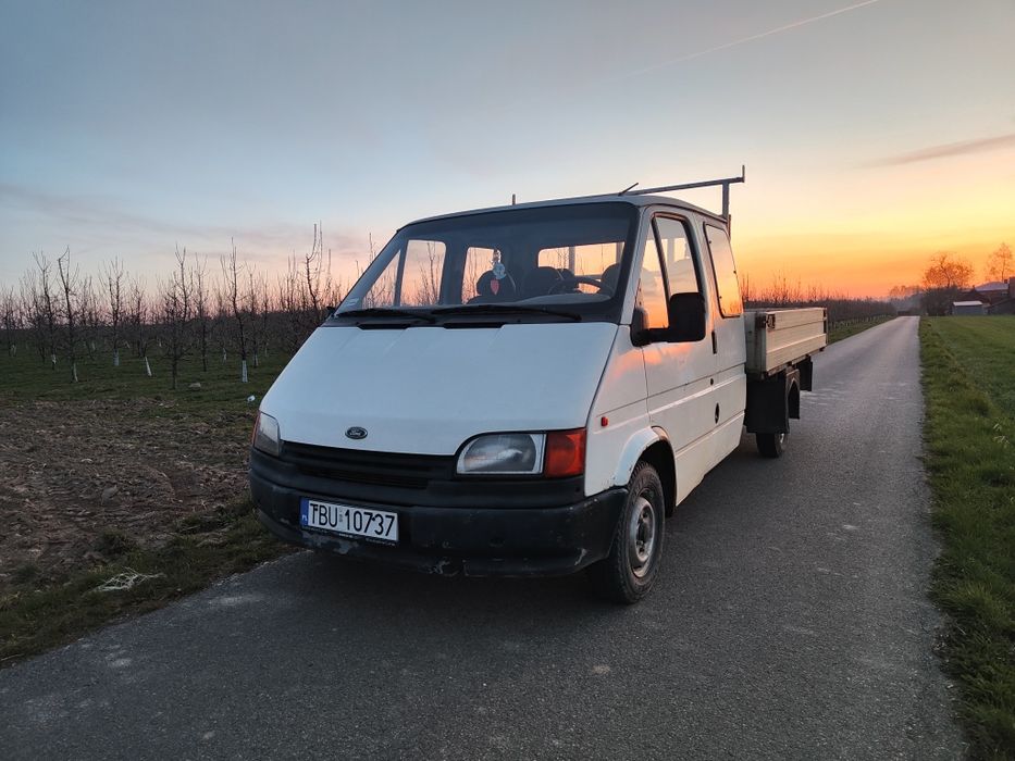 Ford Transit 2.5D 6 osób Doka paka 3,2mx2,1m ZAMIANA