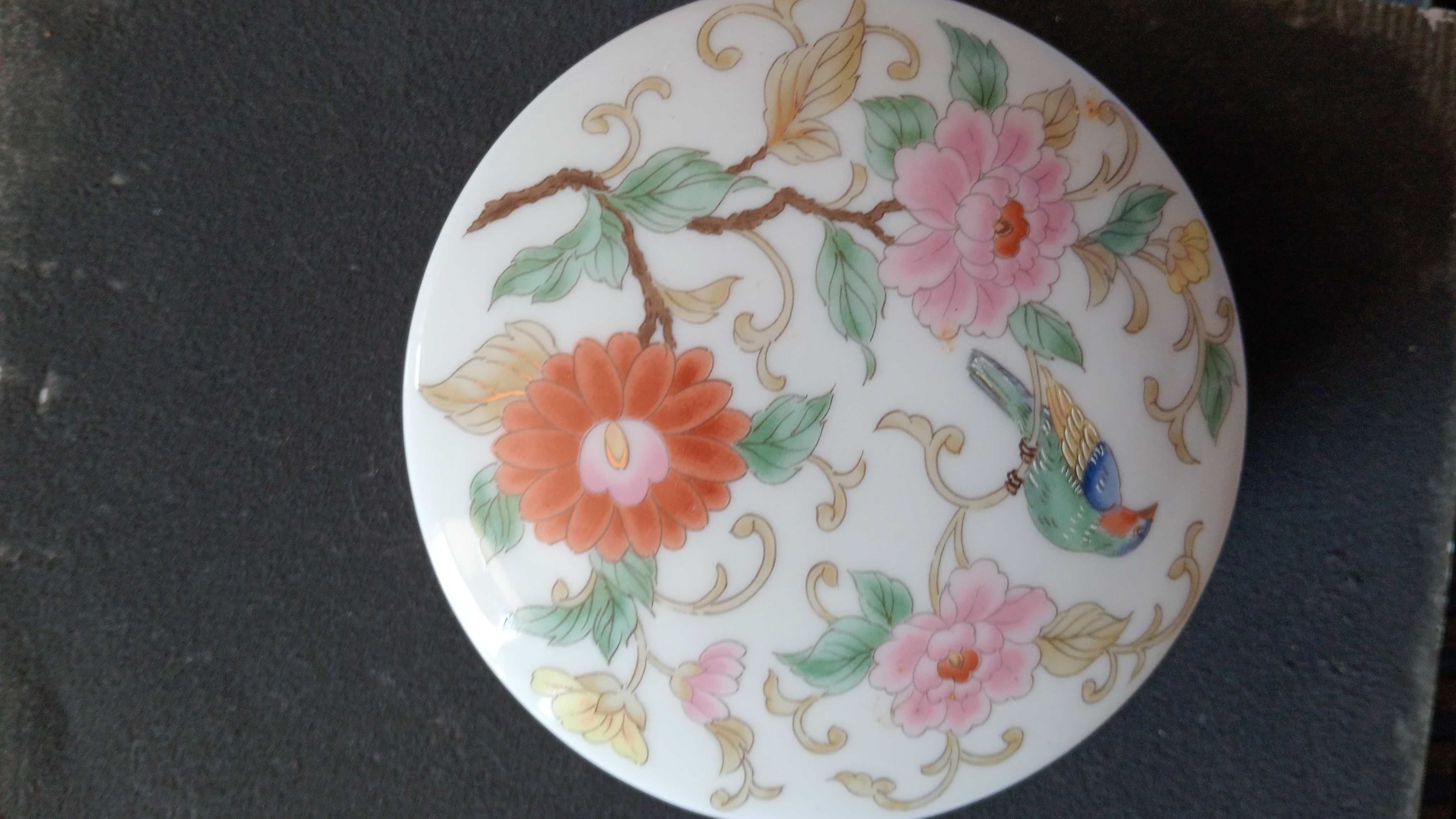 Caixa porcelana oriental