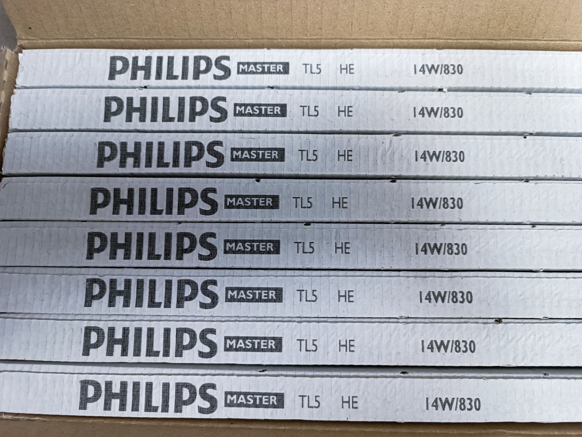 Philips MASTER TL5 HE 14W świetlówka G5 Ciepłe białe A+