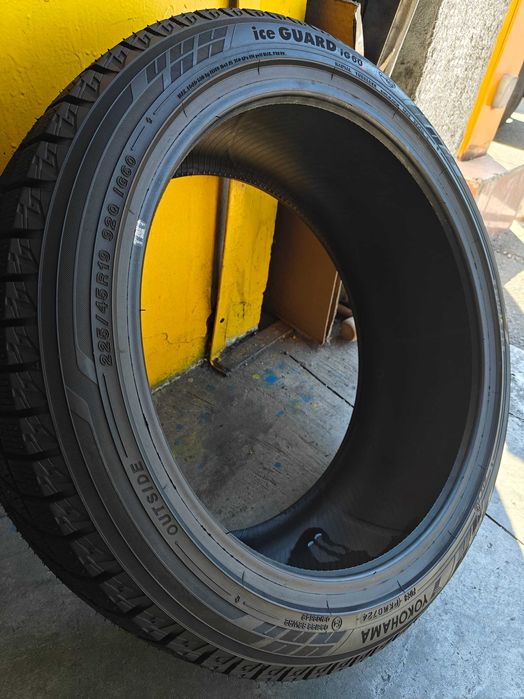 Yokohama Ice Guard G60 R19 225 45 шини зимові як нові 24р