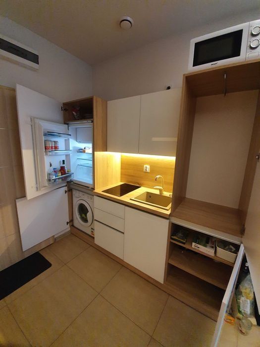 Słoneczna i przytulna kawalerka obok CH FORUM