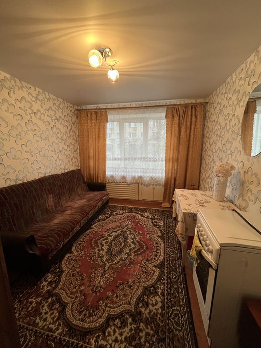 Продам кімнату в гуртожитку на вул.Самоквасова,3