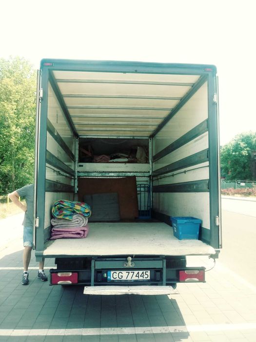 TRANSPORT Opróżnianie mieszkań z mebli NISKA CENA Usługi !!!