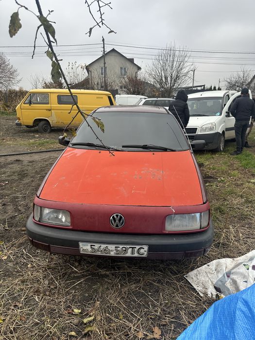 Продам volkswagen passat b3 1.8