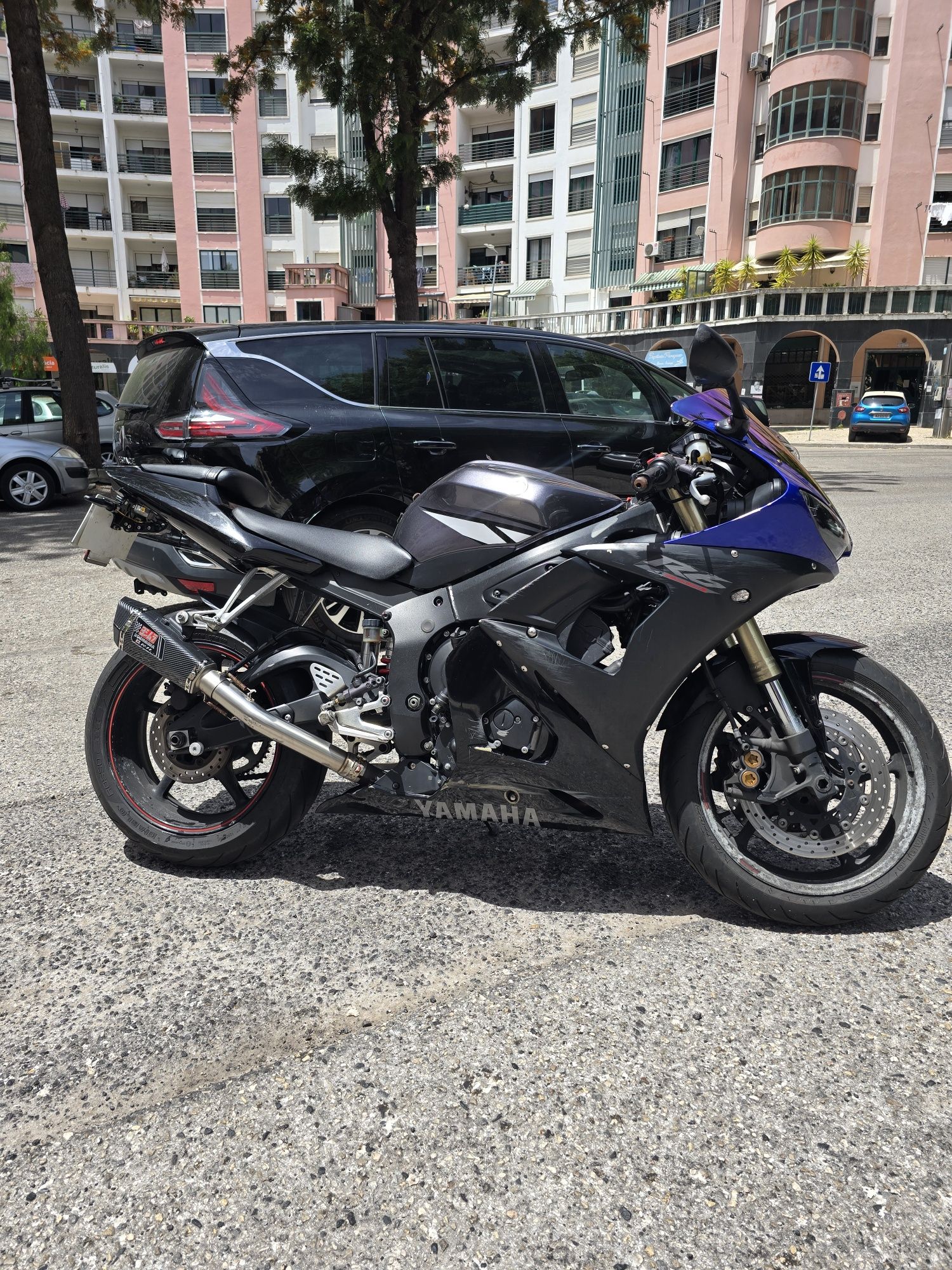 Yamaha  R6  2005
