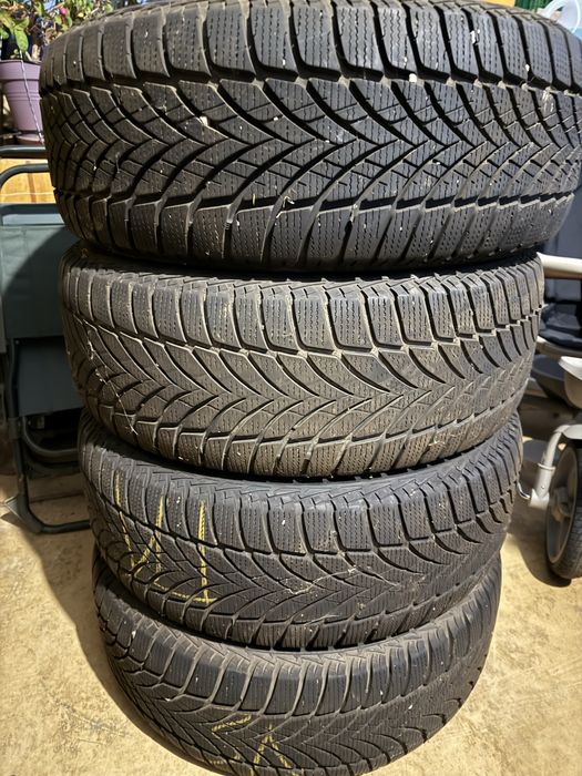 Зимові шини goodyear