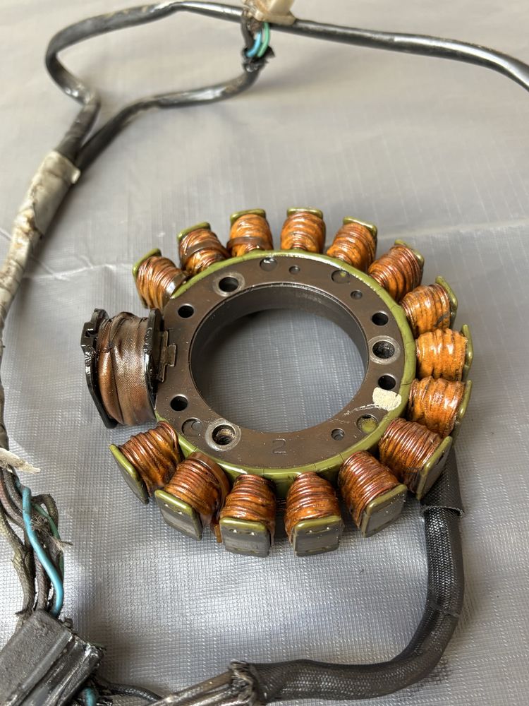 Stator stojan alternator iskrownik SUZUKI DR650