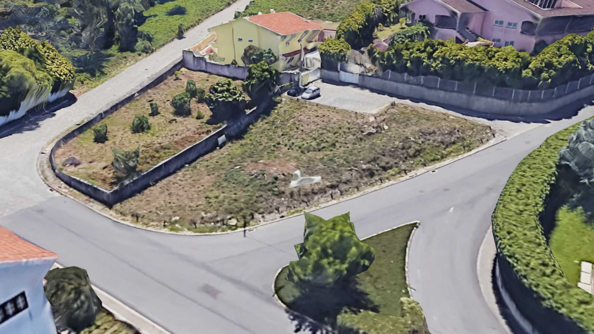 Terreno (575 m2) com projeto aprovado rua de S. Bartolomeu Mafamude