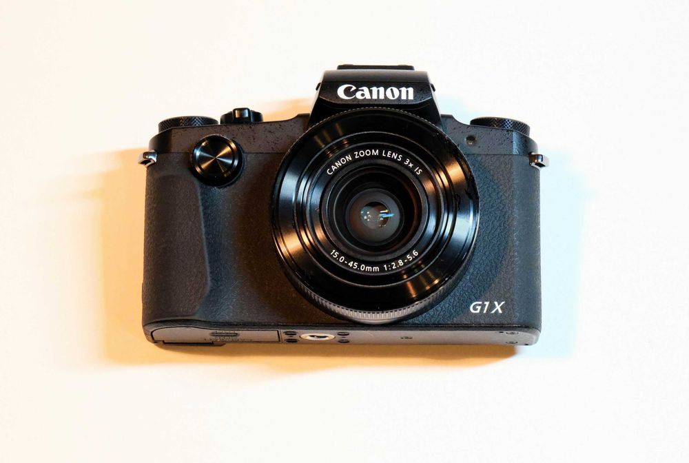 Canon PowerShot G1 X Mark III,  bardzo mały przebieg!
