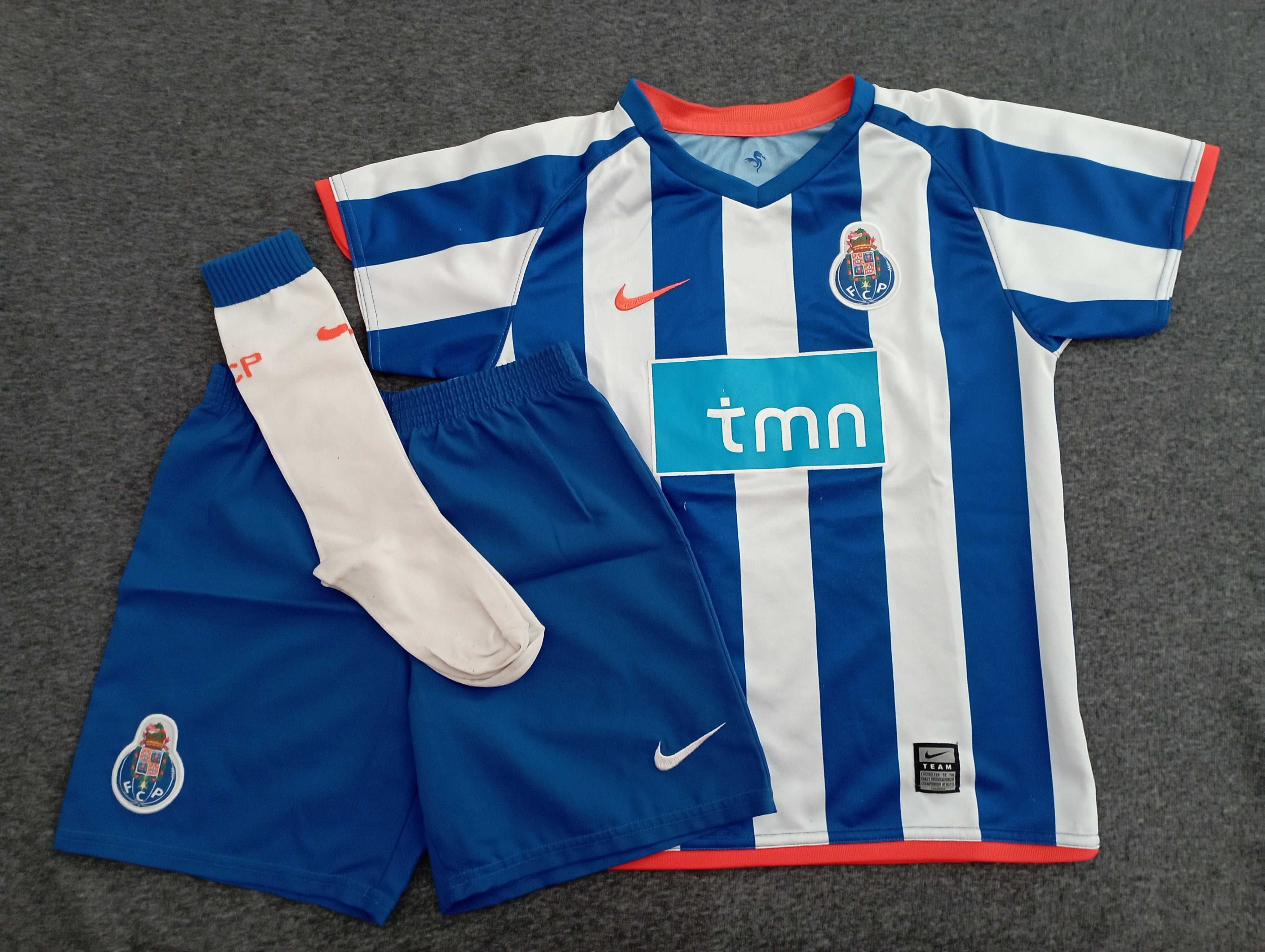 Equipamento do Futebol Clube do Porto (criança)