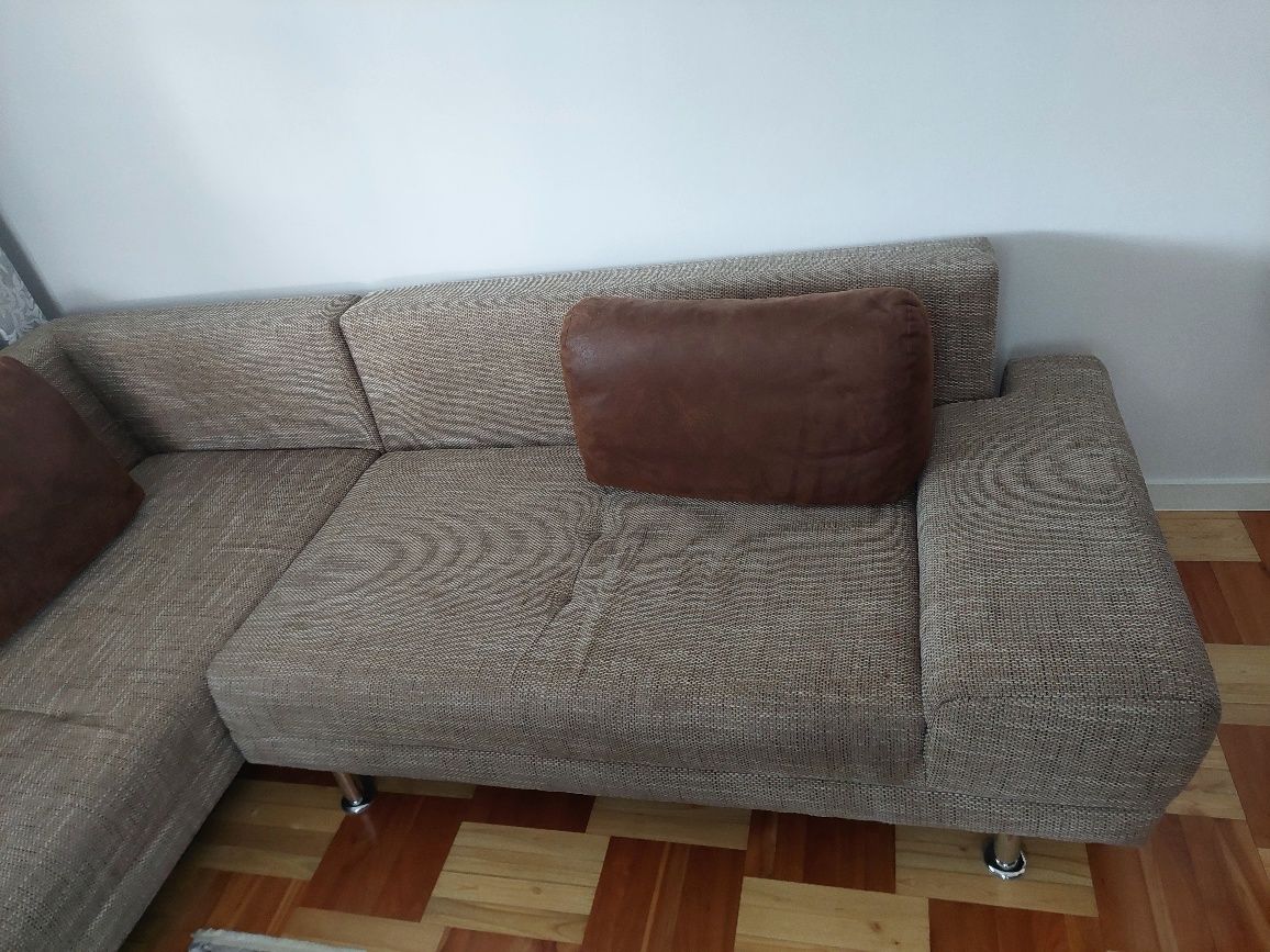 Narożnik do salonu