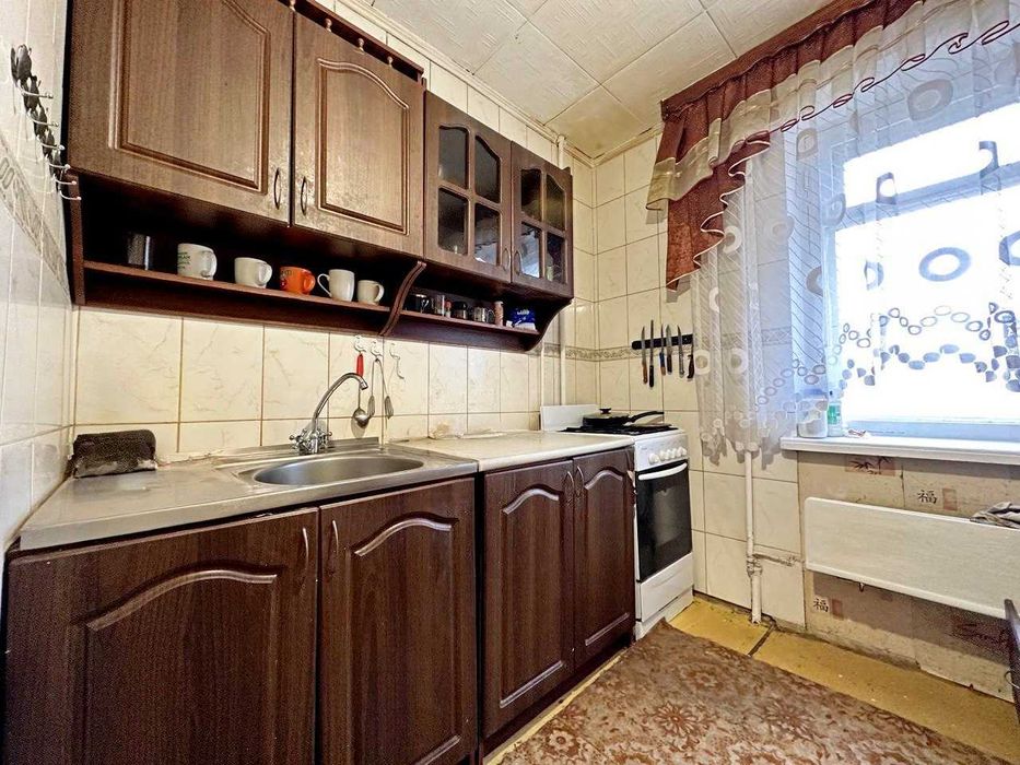 3 кімнатна квартира з перспективою- вул.Захисників України, 17 (NN)