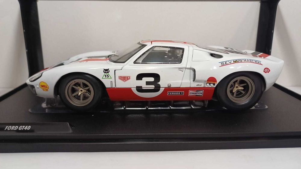 1/18 Ford GT40 #3 - Solido Racing