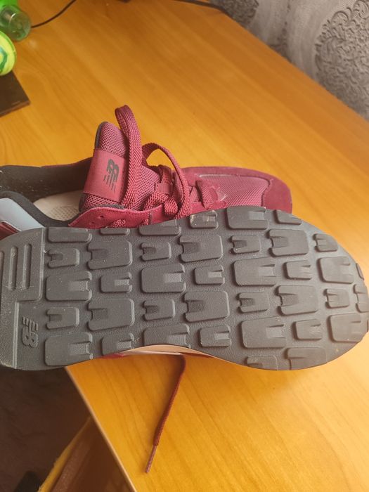 Чоловічі кросівки