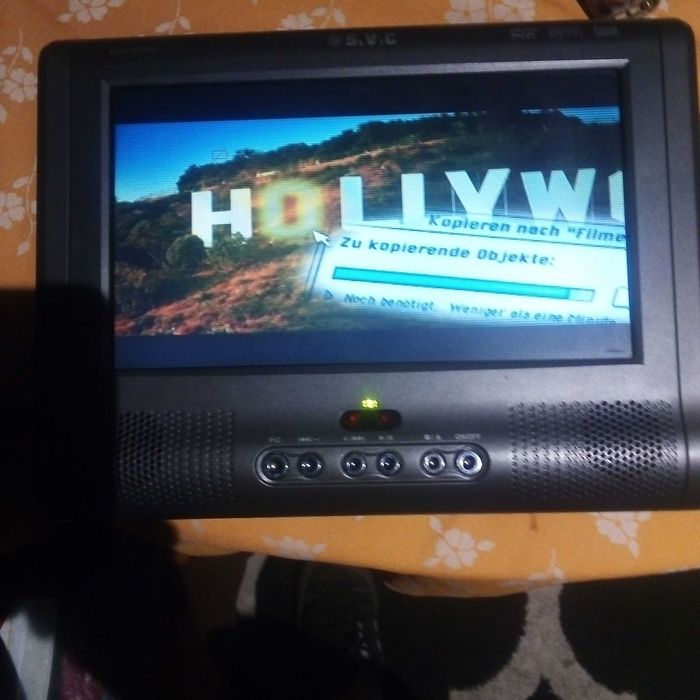 DVD samochodowe przenośne