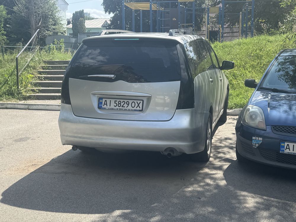 Mitsubishi Grandis