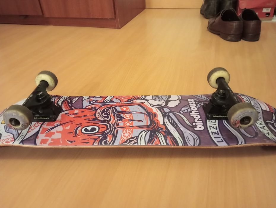 Skate em muito bom estado