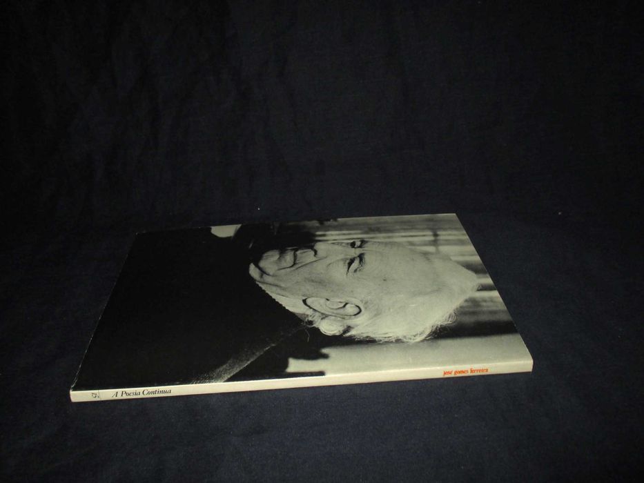 Livro A Poesia Continua Velhas e Novas Circunstâncias José G. Ferreira