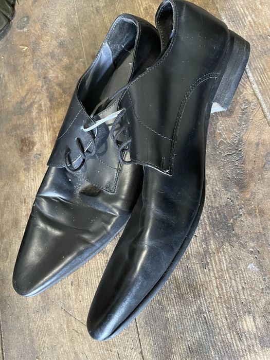 Продам різноманітне взуття в гарному стані