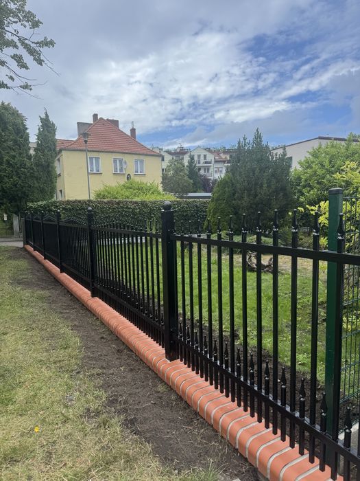 Ogrodzenia, bramy, wiaty, schody metalowe