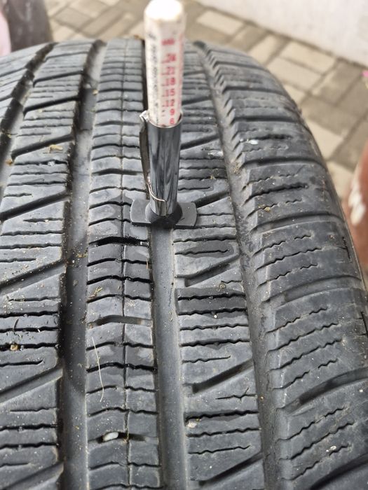 Opony wielosezonowe Radar 215/55 R18