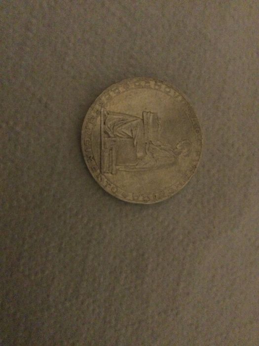 Moedas antigas em bom estado