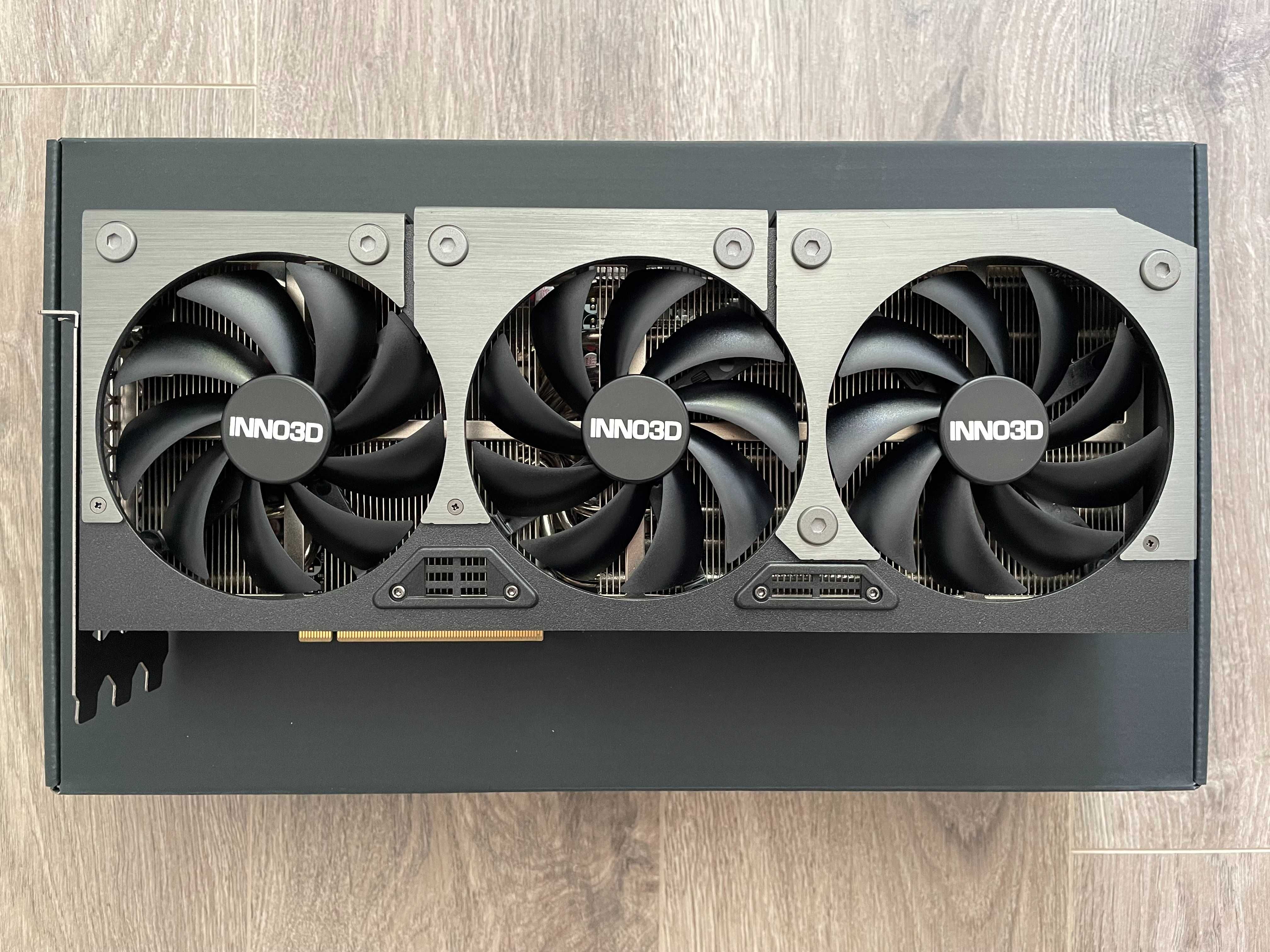 Karta graficzna Inno3D RTX 4080 X3 OC 16GB RGB / JAK NOWA / GWARANCJA