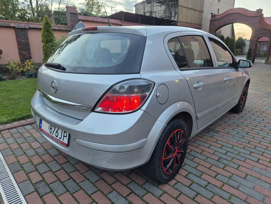 Opel Astra H 1.7CDTI 6 biegów, BiXenon, nowy dwumas, bez korozji