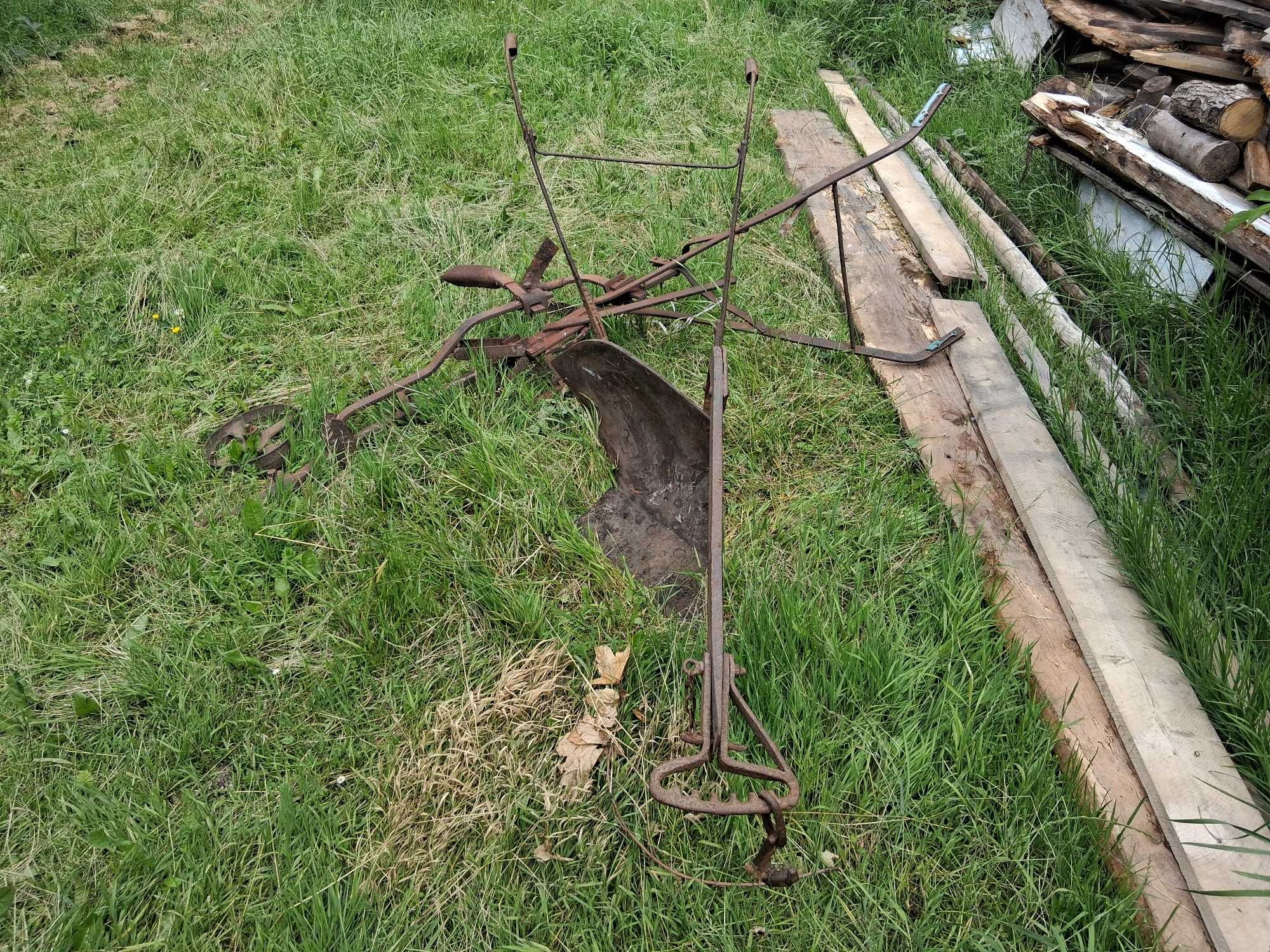 Pług konny jednoskibowy, płużek, opielacz, zabytek