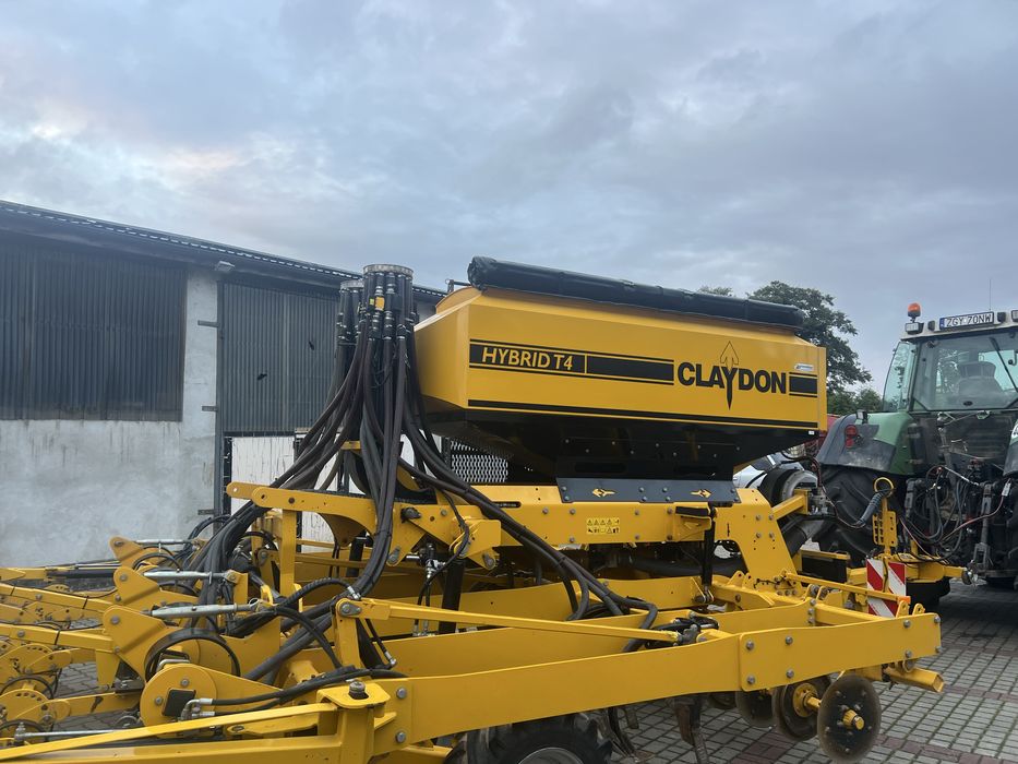 Siewnik pasowy Claydon t4