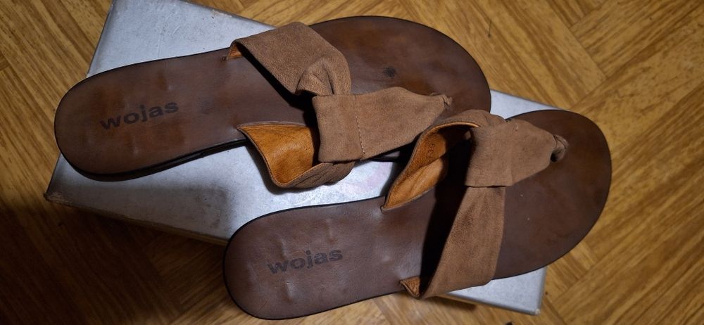 Skórzane japonki Gino Rossi