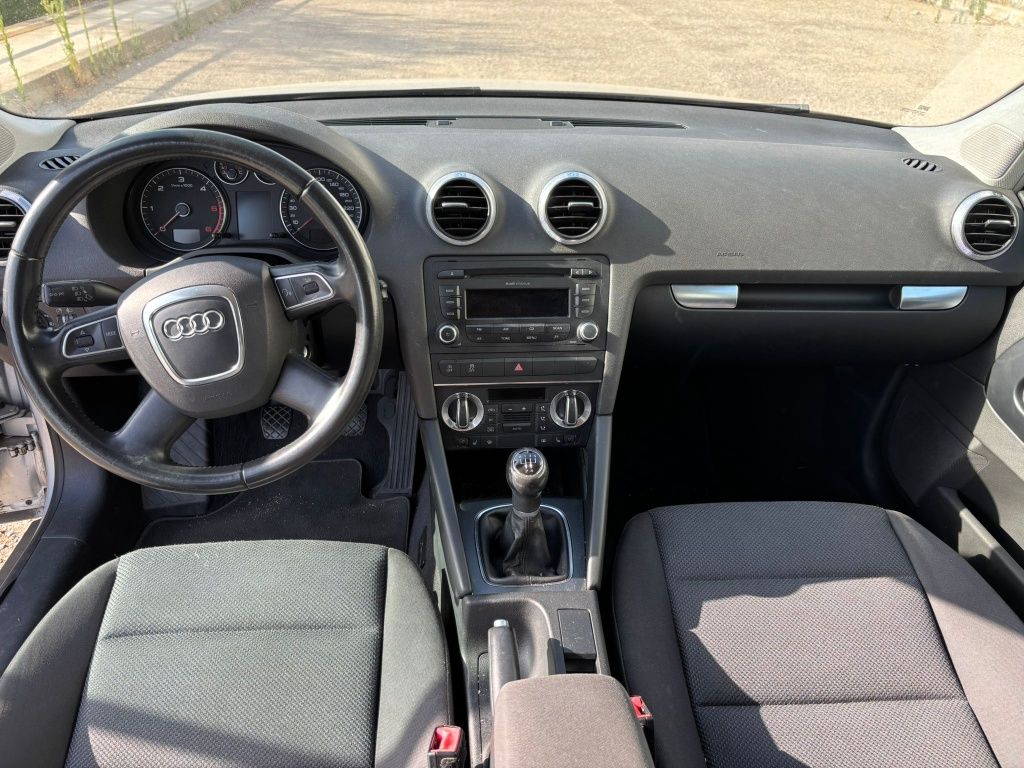 Audi A3 1.6 TDI 105CV