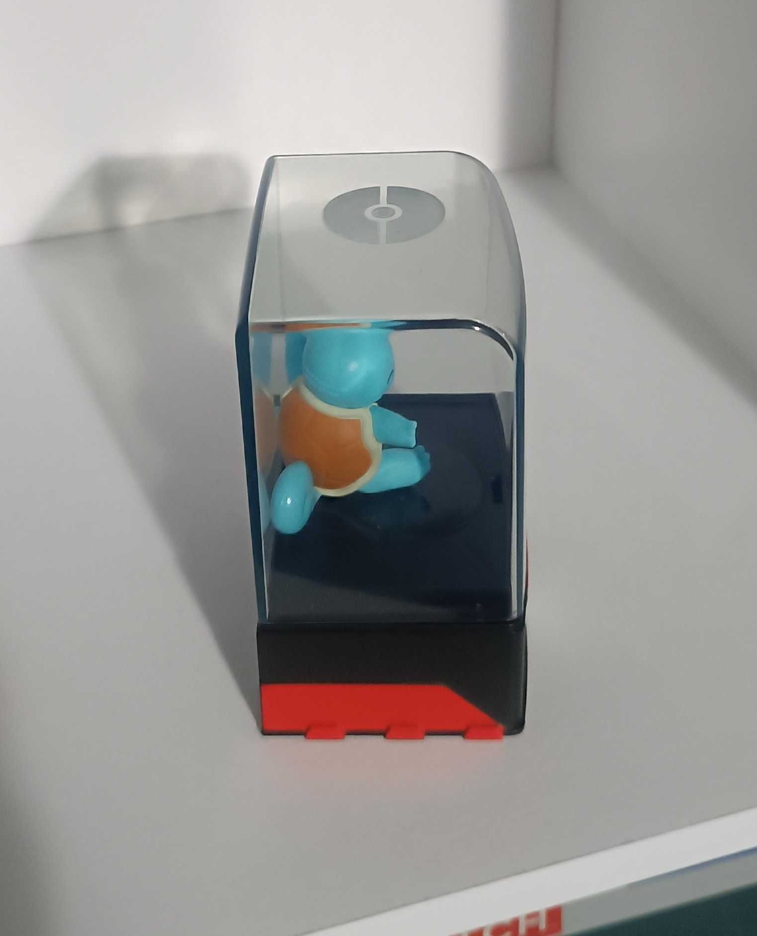 Pokémon Squirtle With Case WCT Nintendo Bandai