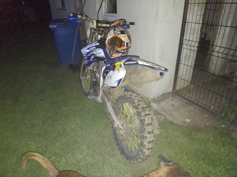 YAMAHA YZ250F 2009.R