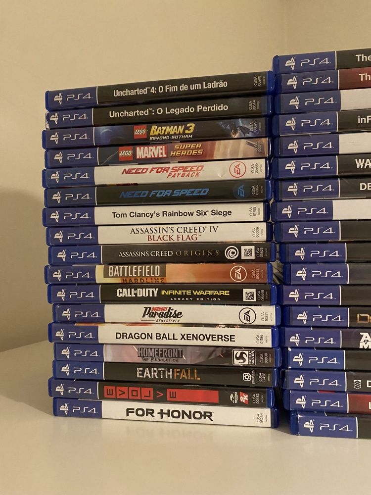 Jogos ps4 como novos