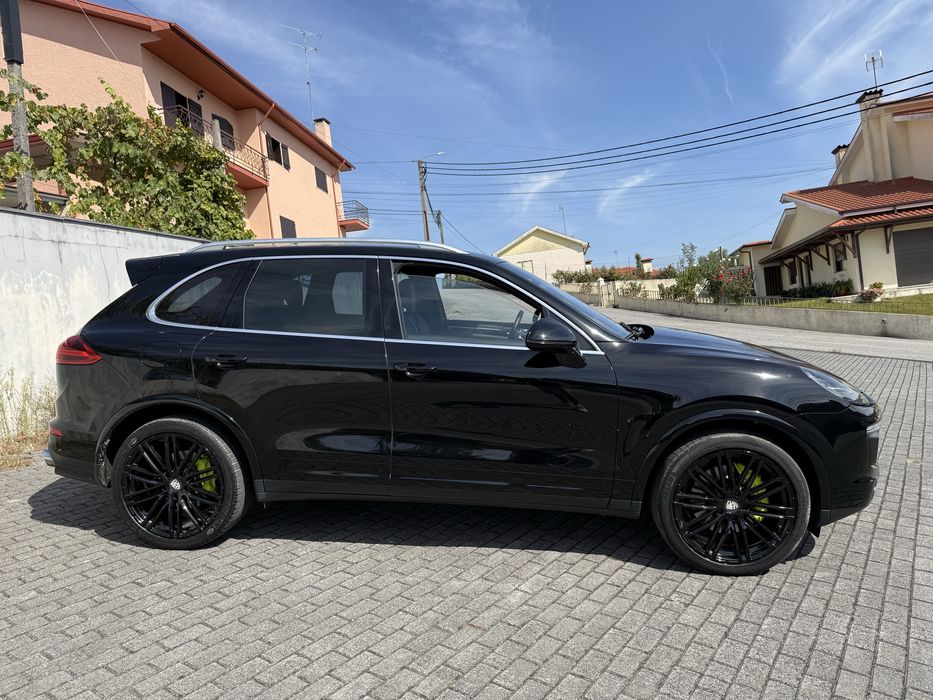 Porsche Cayenne S E-Hybrid 416cv- Plug-In - 2015