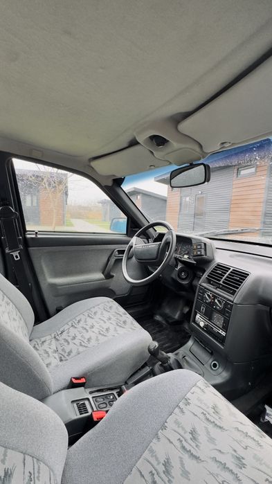 Продам непогане авто