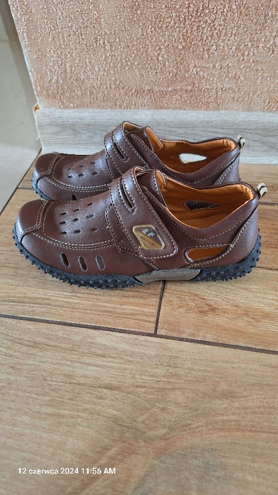 Buty sandały półbuty 35