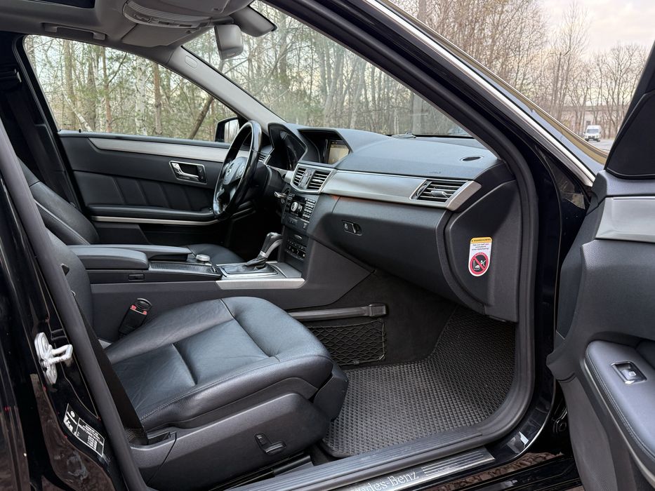 Mercedes-Benz w212  e200 cdi