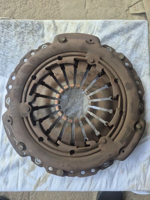 Корзина щеплення,рено кенго2