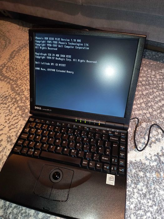 Retro laptop Dell XPi CD bez dysku HDD