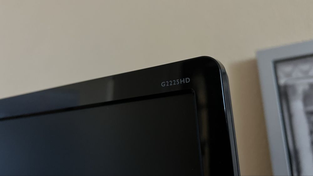 Монітор BENQ G2225HD