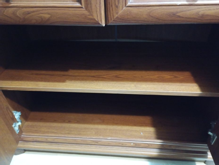 Комод Соната Kent з дверцятами та шухлядами