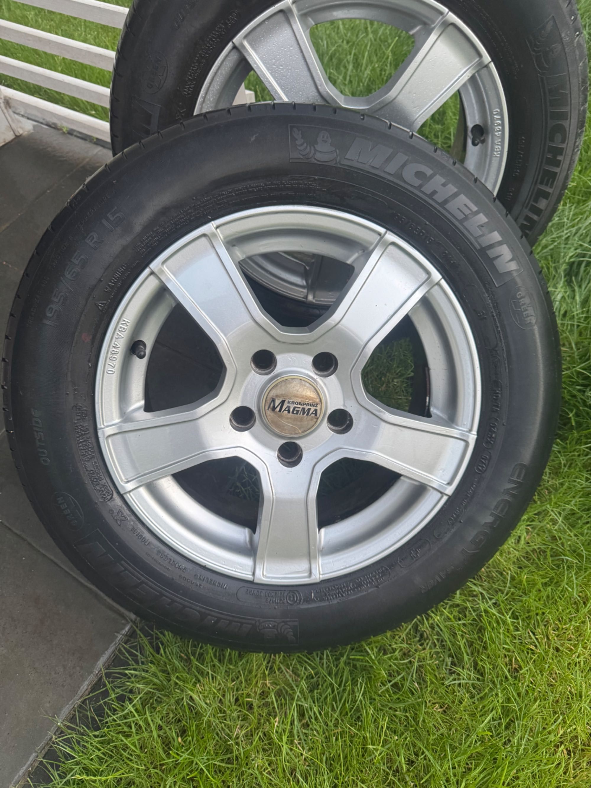 Koła - opony Michelin i alufelgi 4 szt. 195/65 R15 letnie